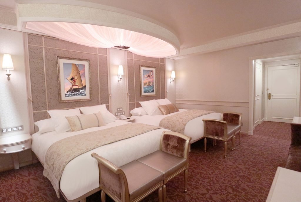 Disneyland Hotel Deluxe Room