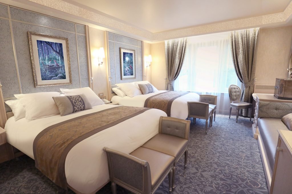 Disneyland Hotel Superior Room